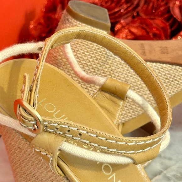 Louis Vuitton Beige Checkered Women's Shoes - Picture 7 of 13